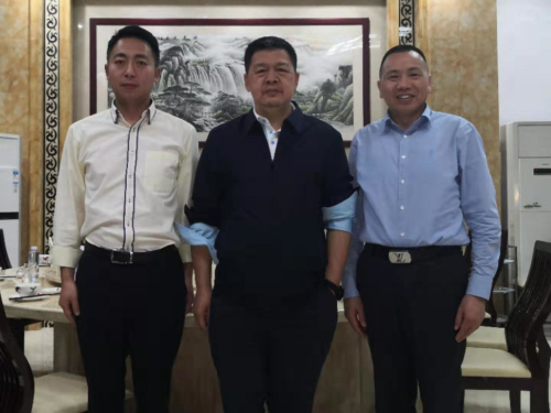 中紀(jì)委國(guó)際合作局郭松江局長(zhǎng)、人民日?qǐng)?bào)社馬海濤副總編親臨新望視察指導(dǎo)